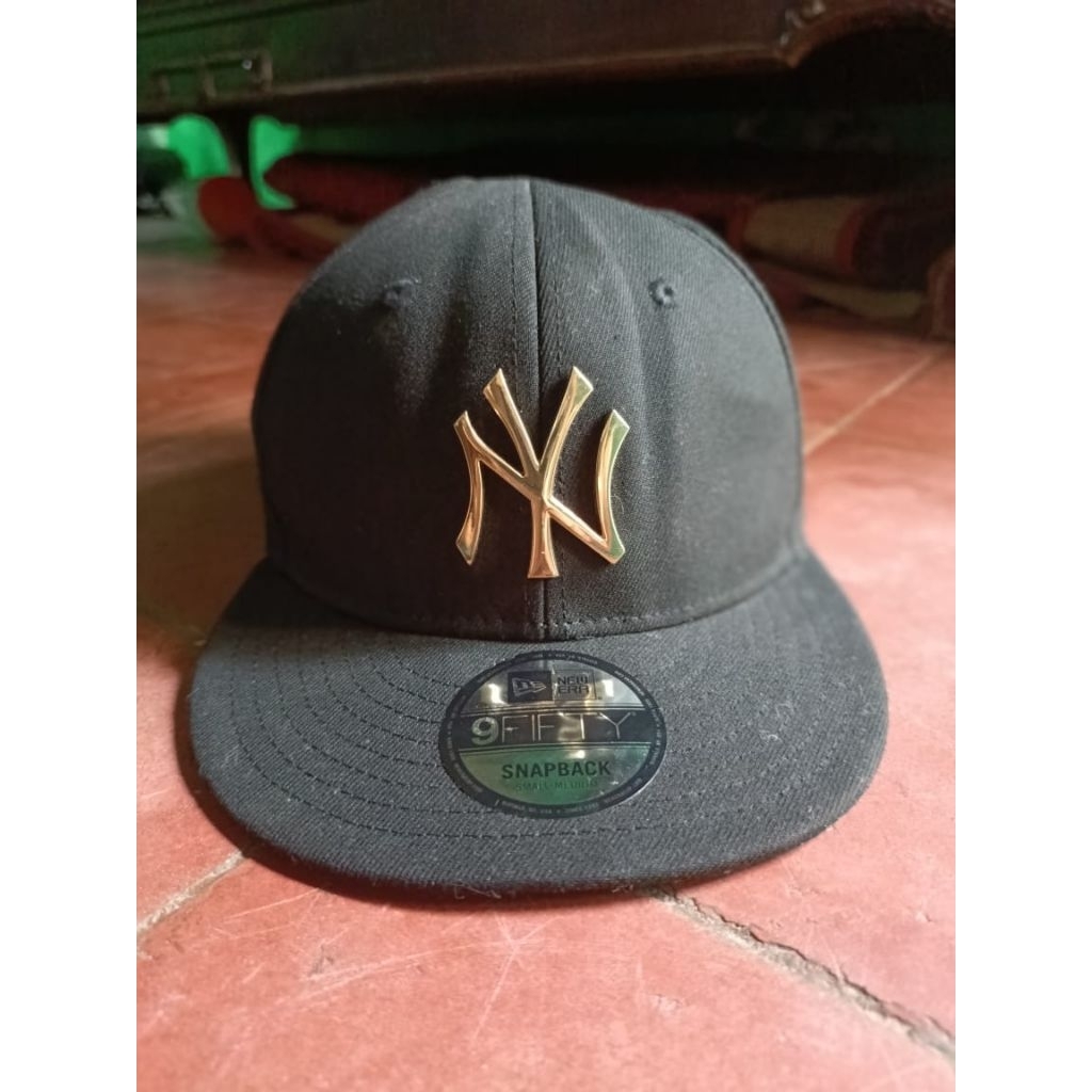 Topi / Hat / Snapback New Era 9Fifty Original New York Yankees Gold Logo