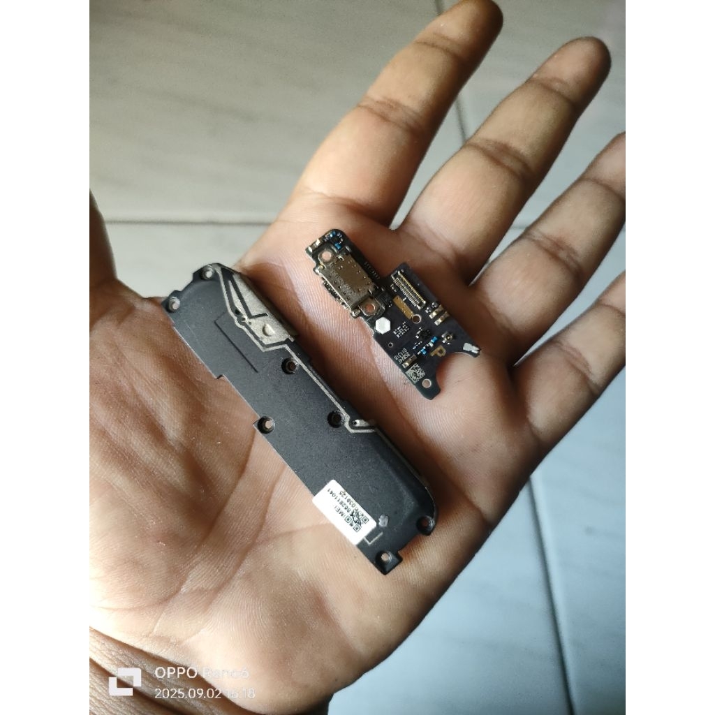 papan cas poco f1 ori copotan tested normal dan speker