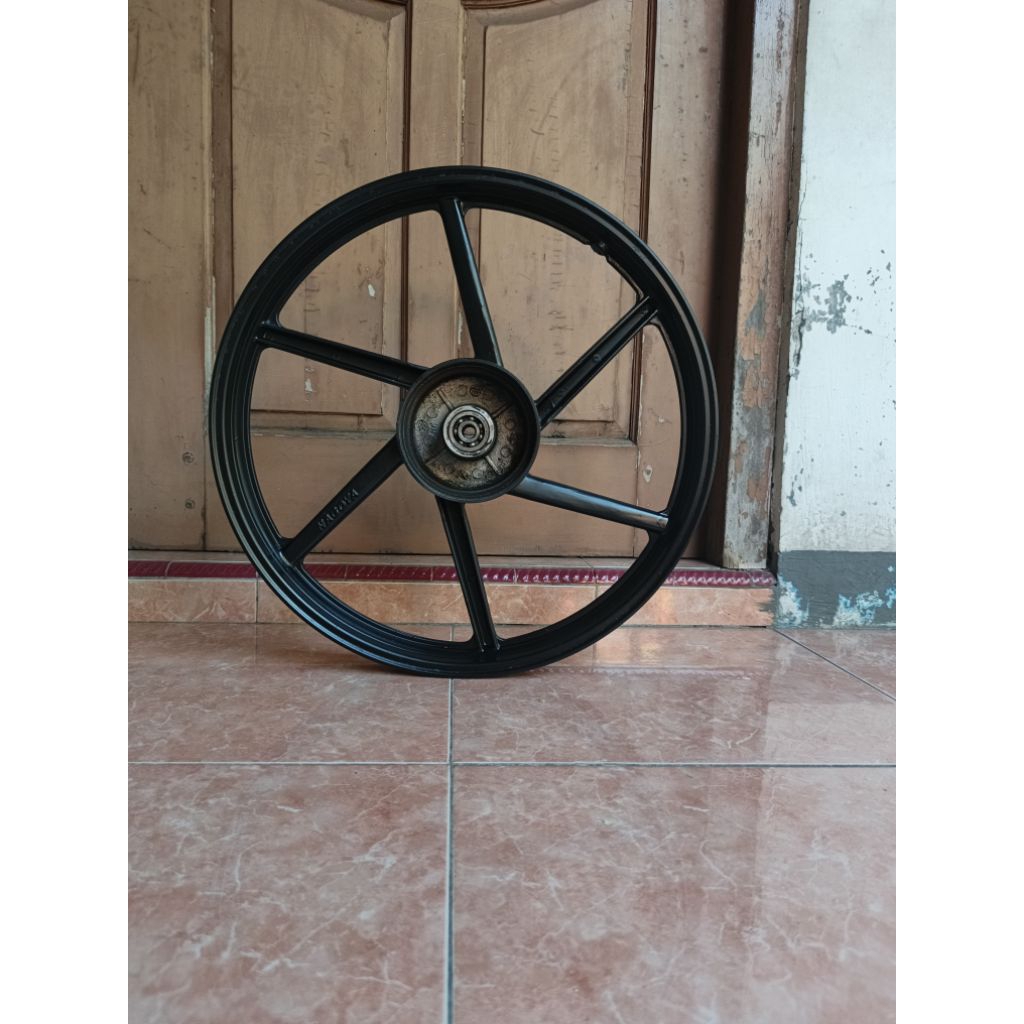 velg palang 6 belakang karisma supra 125 supra fit new revo