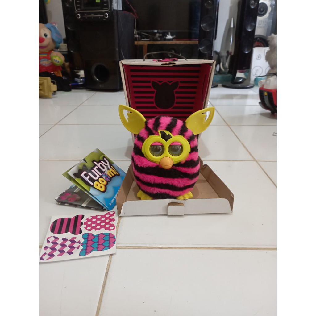 Mainan Furby Boom - Hasbro