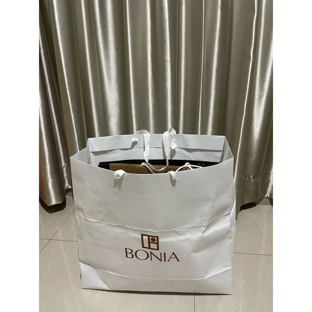 

PAPERBAG LUXURY BRAND ORI 100%