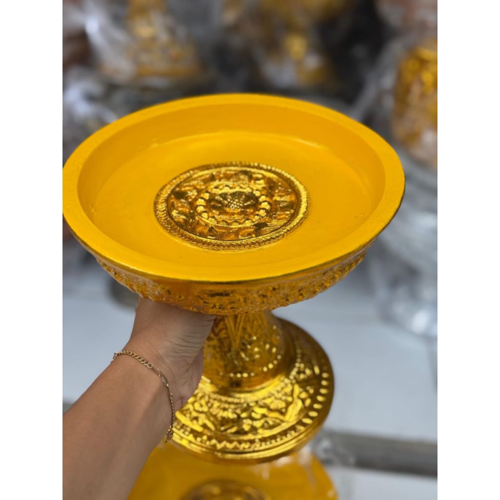 Dulang motif slaka kuning