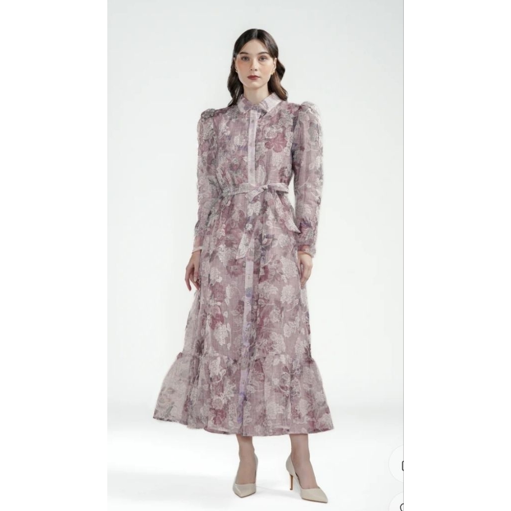 BENANG JARUM X RAISA - FESTIVE FINESSE PUFFY DRESS - Black