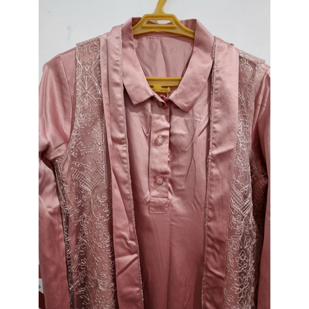 Gamis dan Outer brokat