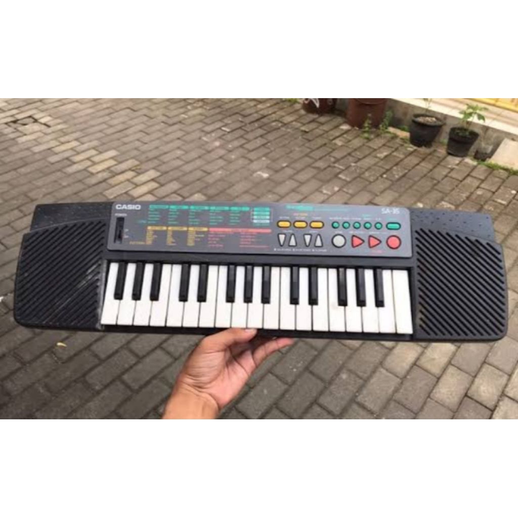 Piano Casio Sa 35