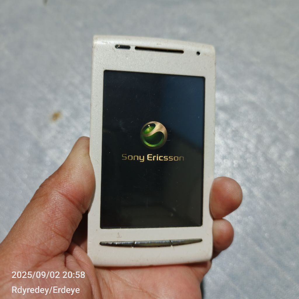 Hp Sony Ericsson Xperia E16i Minus