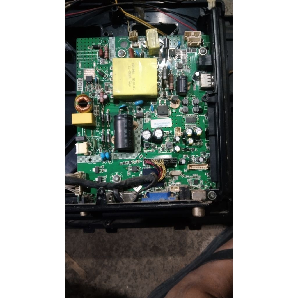 MB MAINBOARD TV POLYTRON 24D123NVG MAINBOARD POLYTRON 24D123 MAINBOARD 24D123NVG