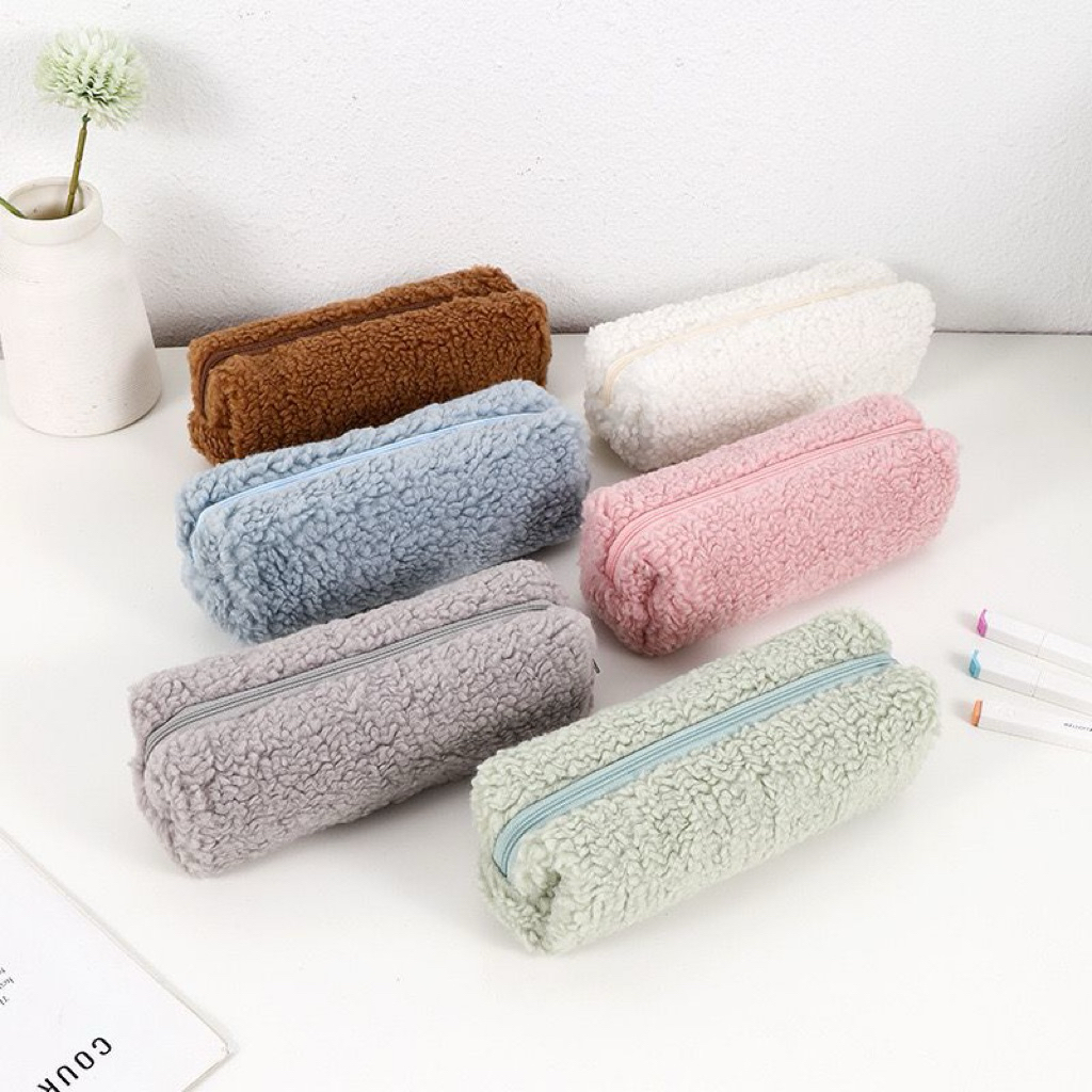 

TEMPAT PENSIL BULU KOREA.