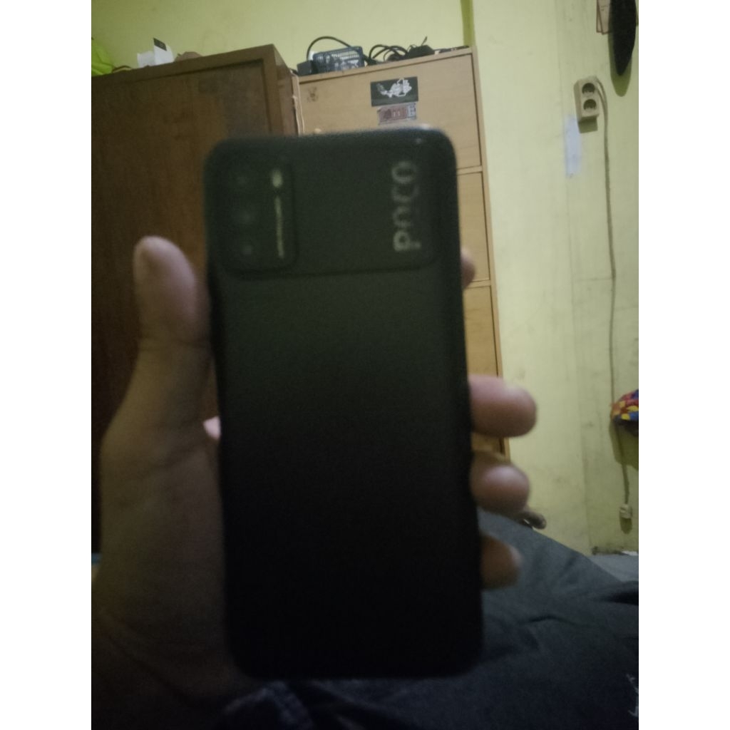 Poco m3 minus