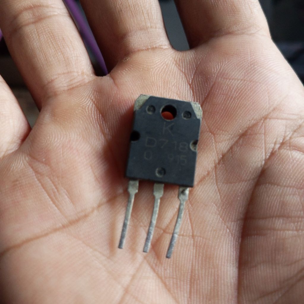 IC D718 D 718 ORI CABUTAN