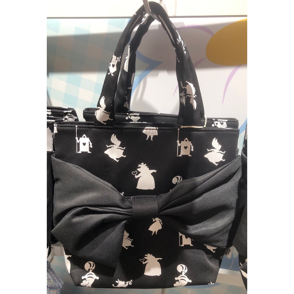 Hand Bag Alice in Wonderland Black