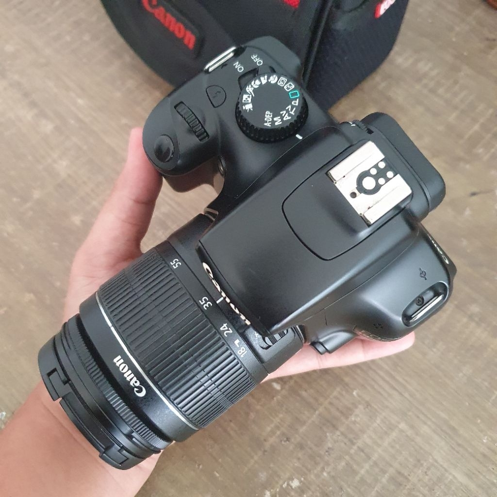 Kamera dslr canon 1100D