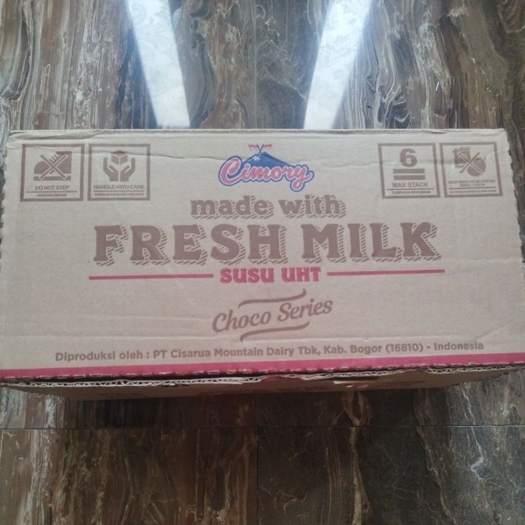 

Cimory susu uht fresh milk 250ml mix fresh dan baru.