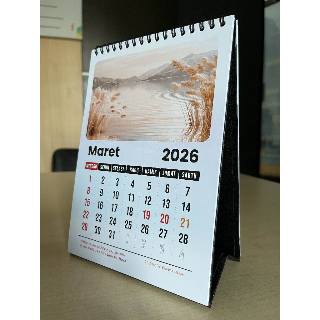 

Cetak Kalender Meja Tahun 2026 Custom - Penyangga Linen Hitam - Isi 6 Lembar 1 Muka