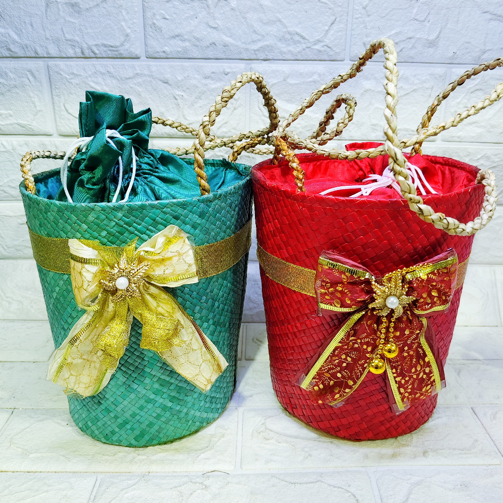 

Keranjang Pandan Hias Idul Fitri Lebaran 2 sampai 3 Toples Cantik Elegan