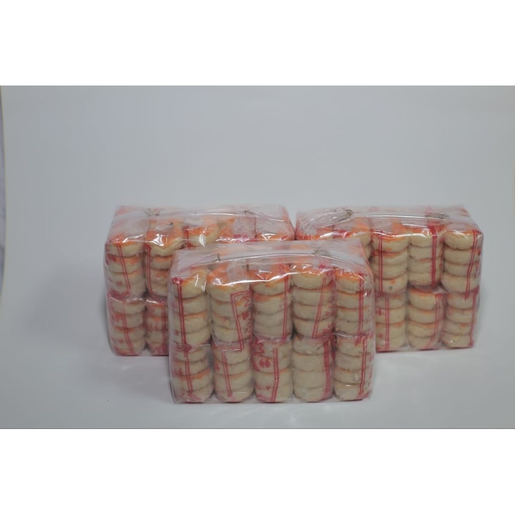 

KUE KACANG PACK ORIGINAL KHAS BANYUWANGI (ISI 80 BIJI)