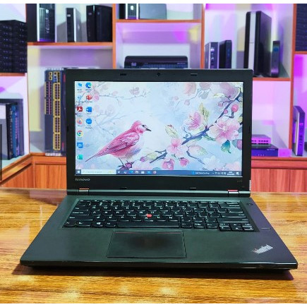 Laptop Lenovo Thinkpad L440 Core i5  Second & Bergaransii