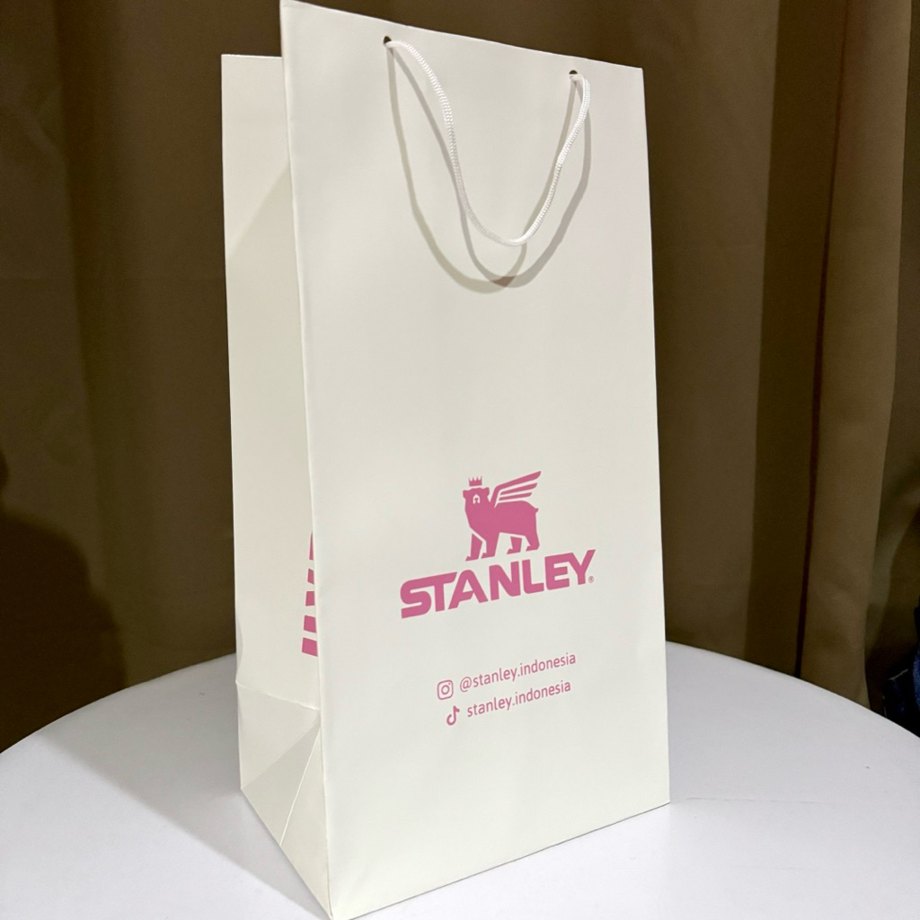 

Paper Bag Stanley Paper Bag Pembungkus Kado