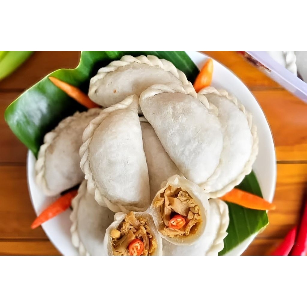 

cireng isi ayam suwir rasa pedas atau original isi 10