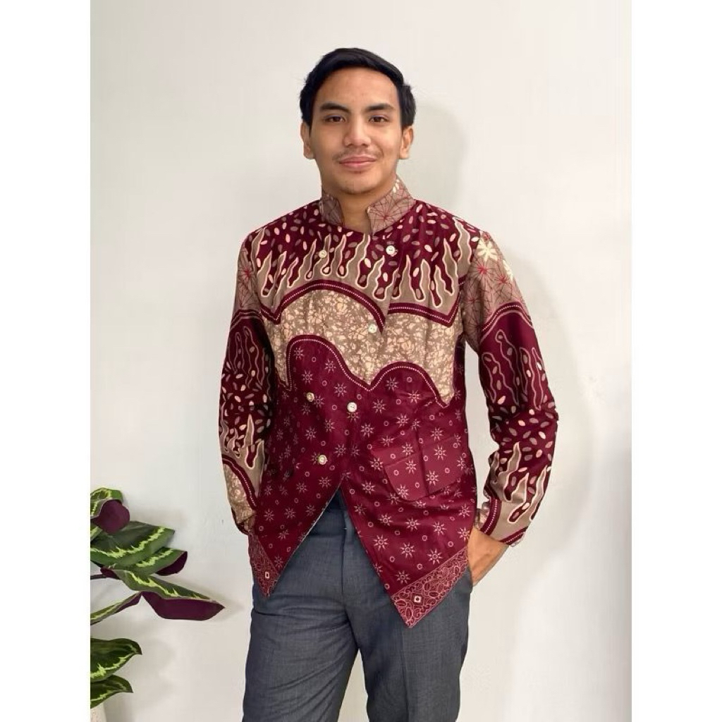 Beskap Pria / Kemeja Batik Pria by NithaRahadi