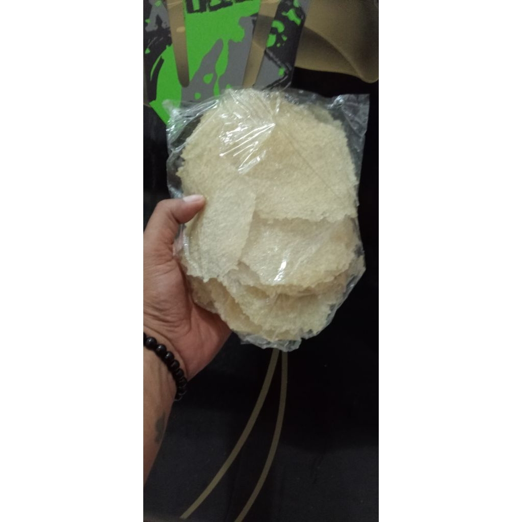

Krupuk Puli Beras 250 gr mentah