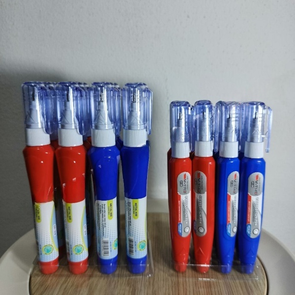 

1 Kotak Isi 12 Pcs Tipe X Cair V-TRO / Tipe X Pen / Correction Pen