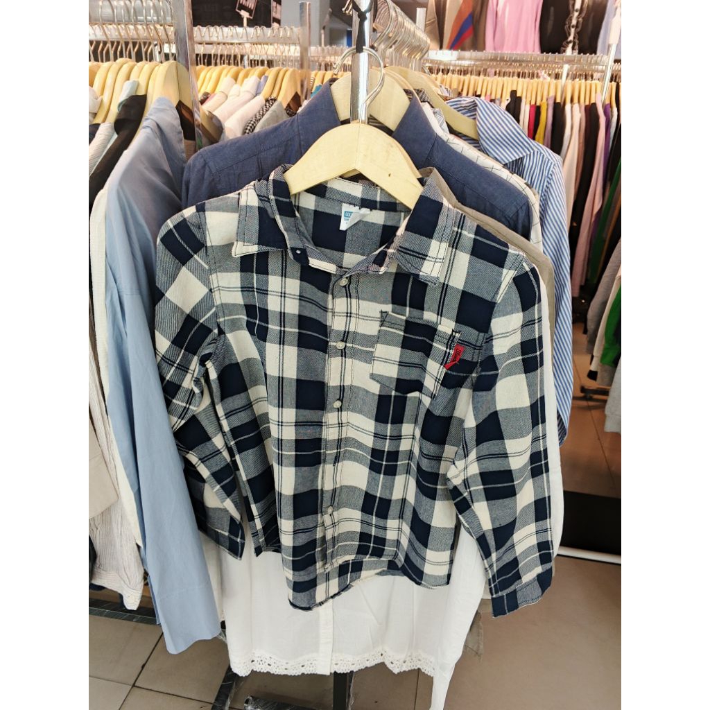 Kemeja Wanita Kotak Kotak Navy