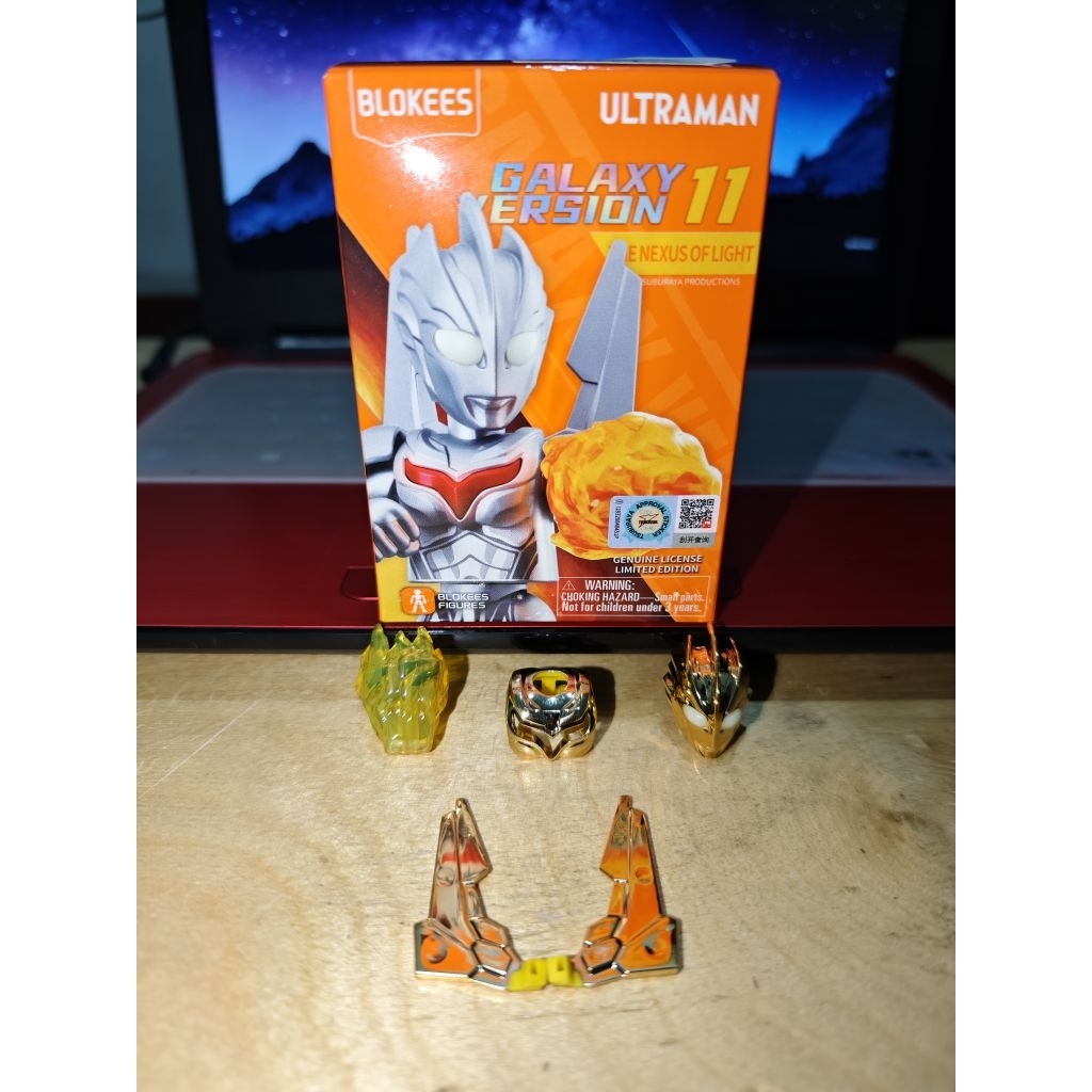 Blokees Ultraman Galaxy Version 11 - Ultraman Noa (Birth Version) - Secret Figure (OFC)
