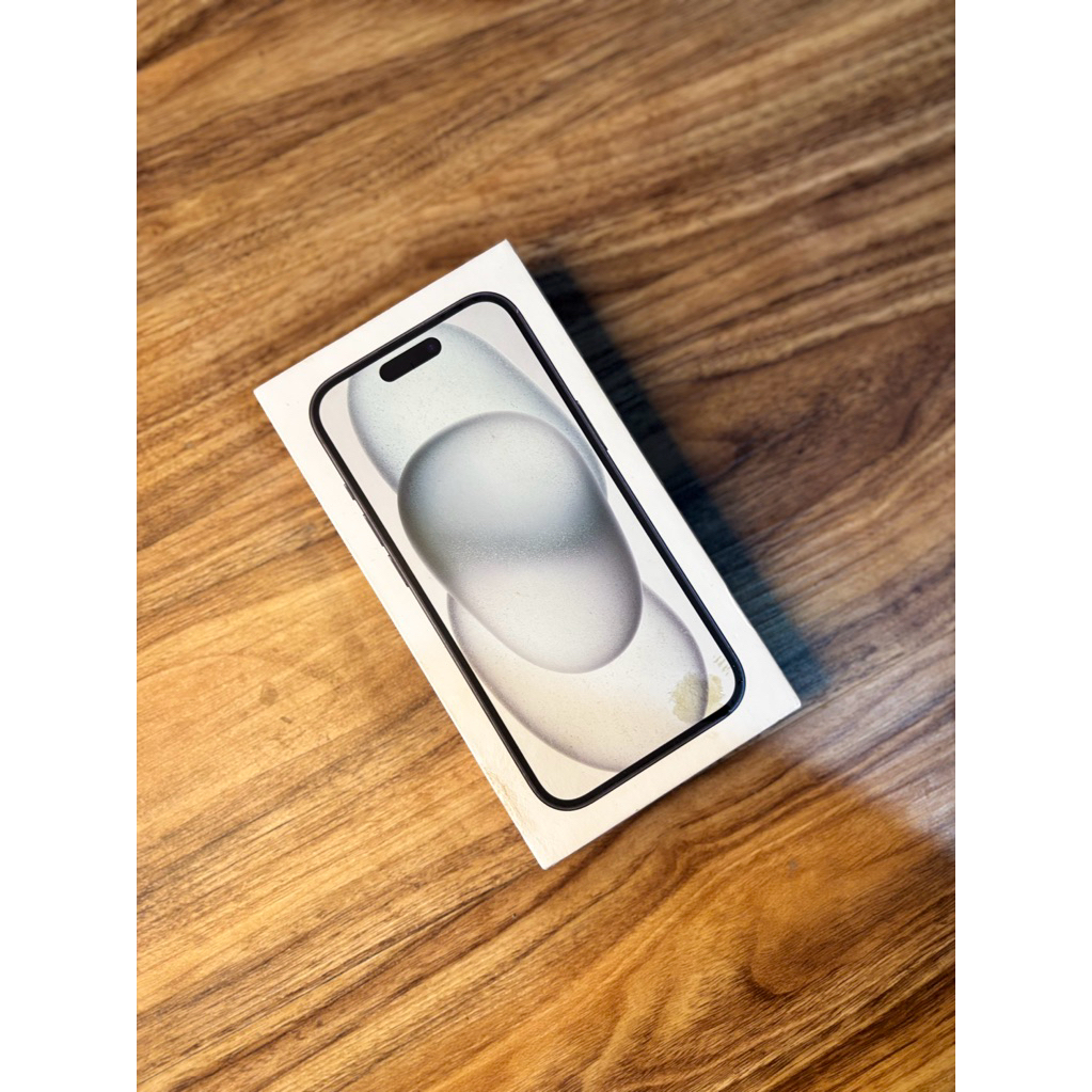 Iphone 15 Ex Ibox Kapasitas 128GB (FREE adapter)