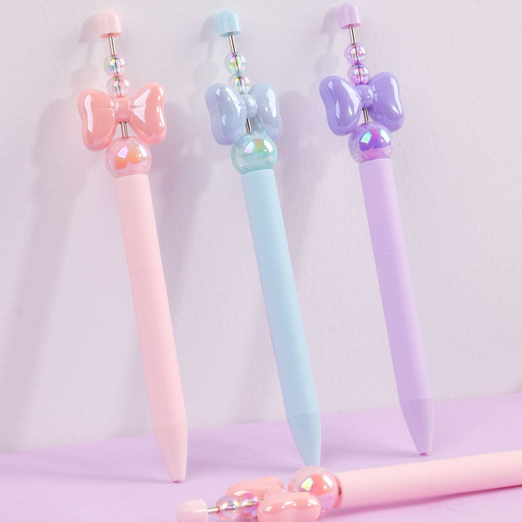 

PULPEN WARNA PASTEL DENGAN PITA MANIK MANIK GEMES JUMBO ACCESSORIES