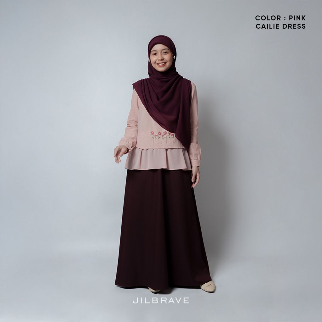 JILBRAVE Cailie Dress Gamis Raya Lebaran Feminine Elegant Sheer Layer Bordir Bunga‎