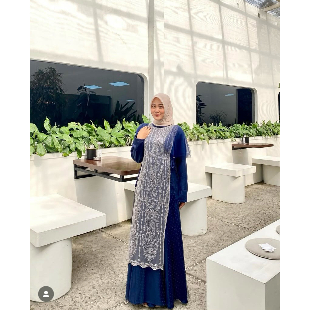 Veeya Dress outer tile