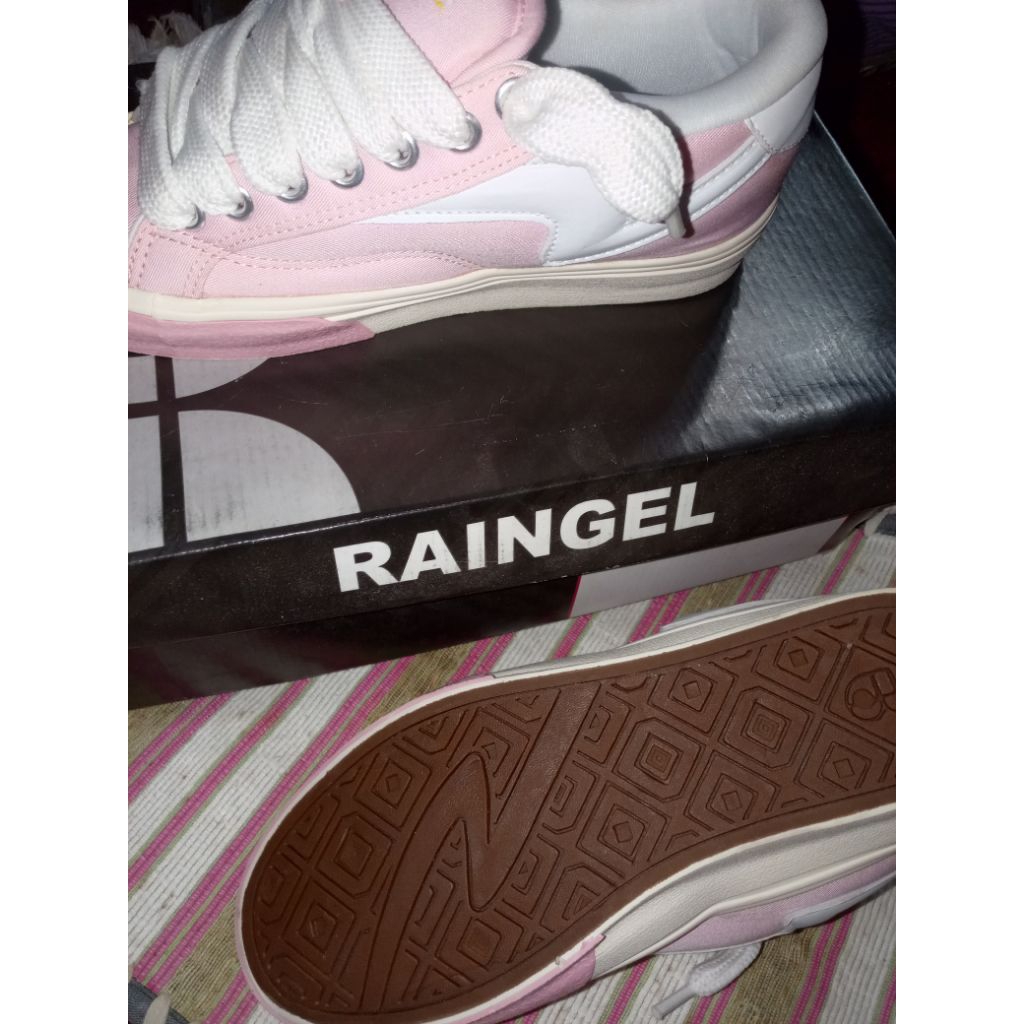 pl sepatu sekolah RAINGEL