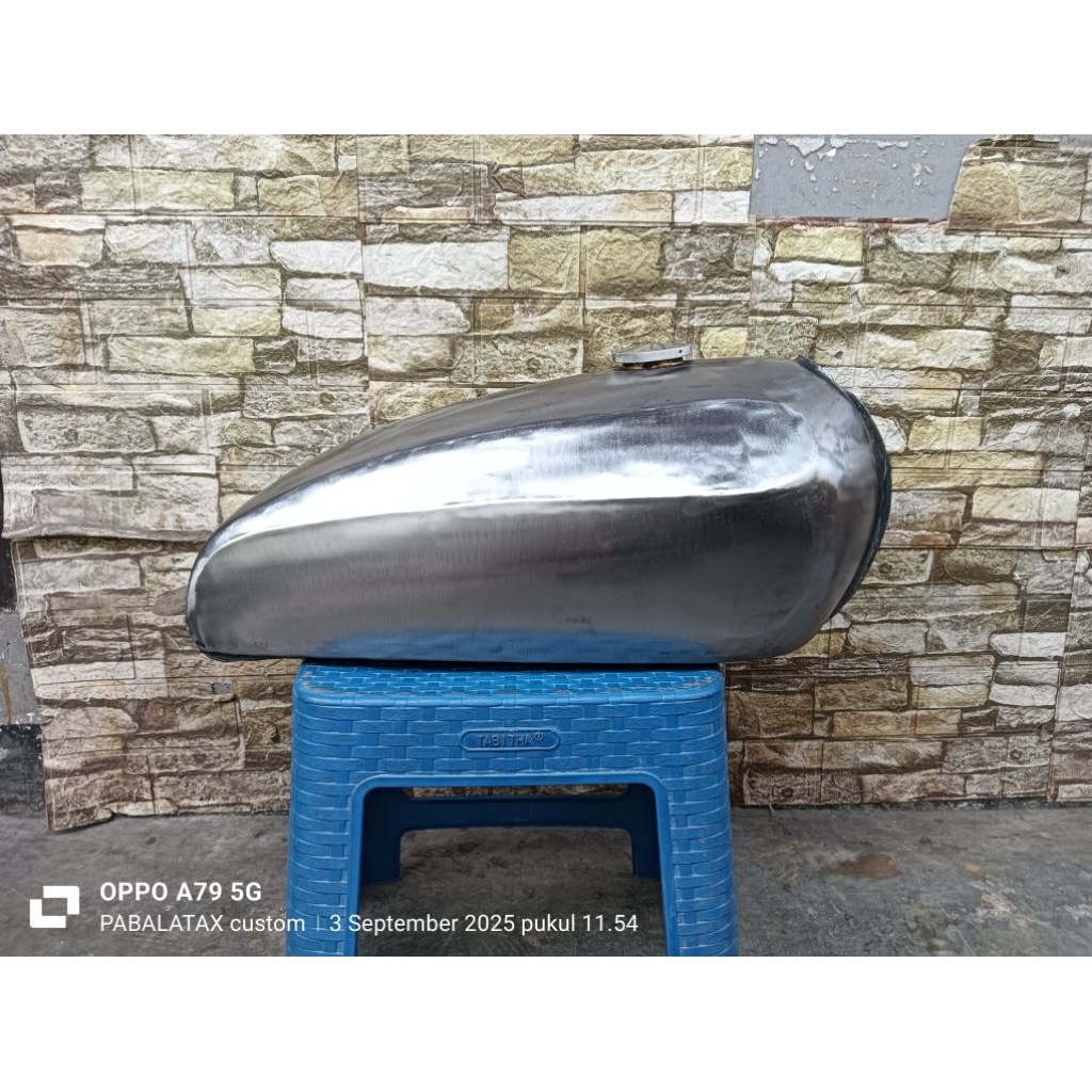 Tangki RS 100,Tangki motor tua,Tangki Custom