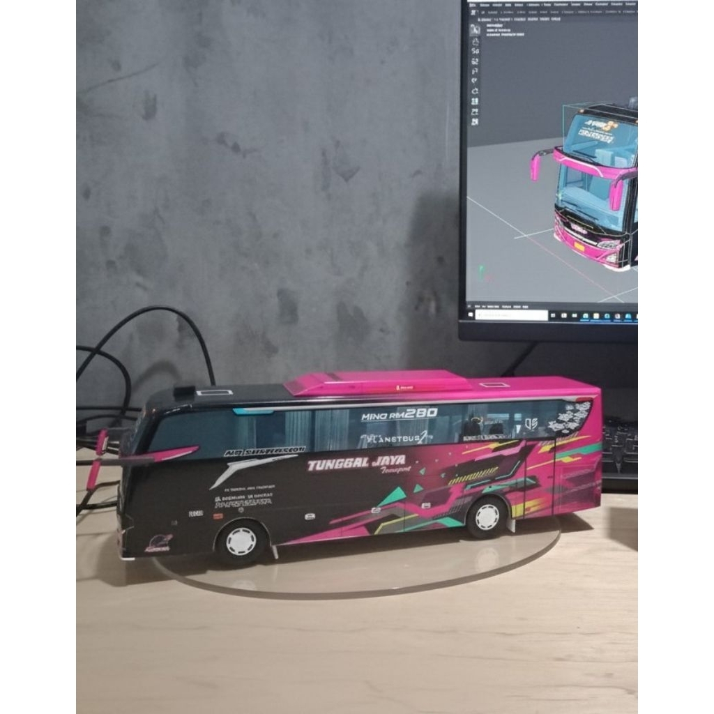 Tunggal jaya black pink jb5 - miniatur bus rc telolet basuri