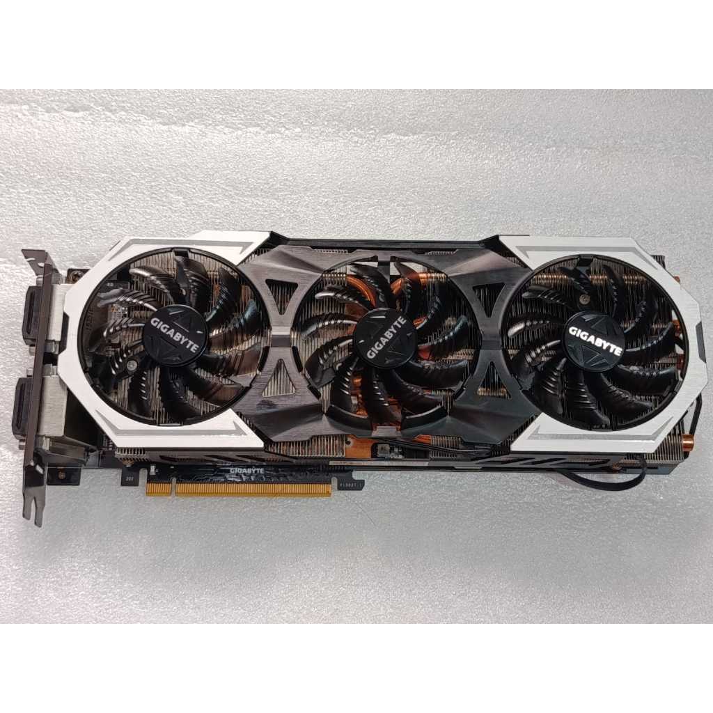 GIGABYTE GTX 980TI 6GB 384BIT DDR5 SUPER LIKE NEW