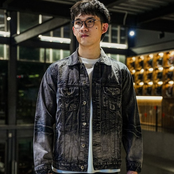 Weird Jeans - Dallas Black - Jacket Trucker Pria Slim Fit Warna Hitam