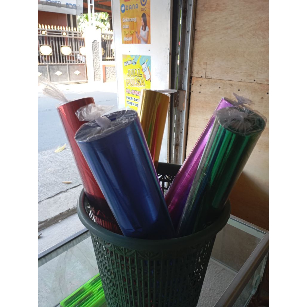 

kertas metalik /pcs