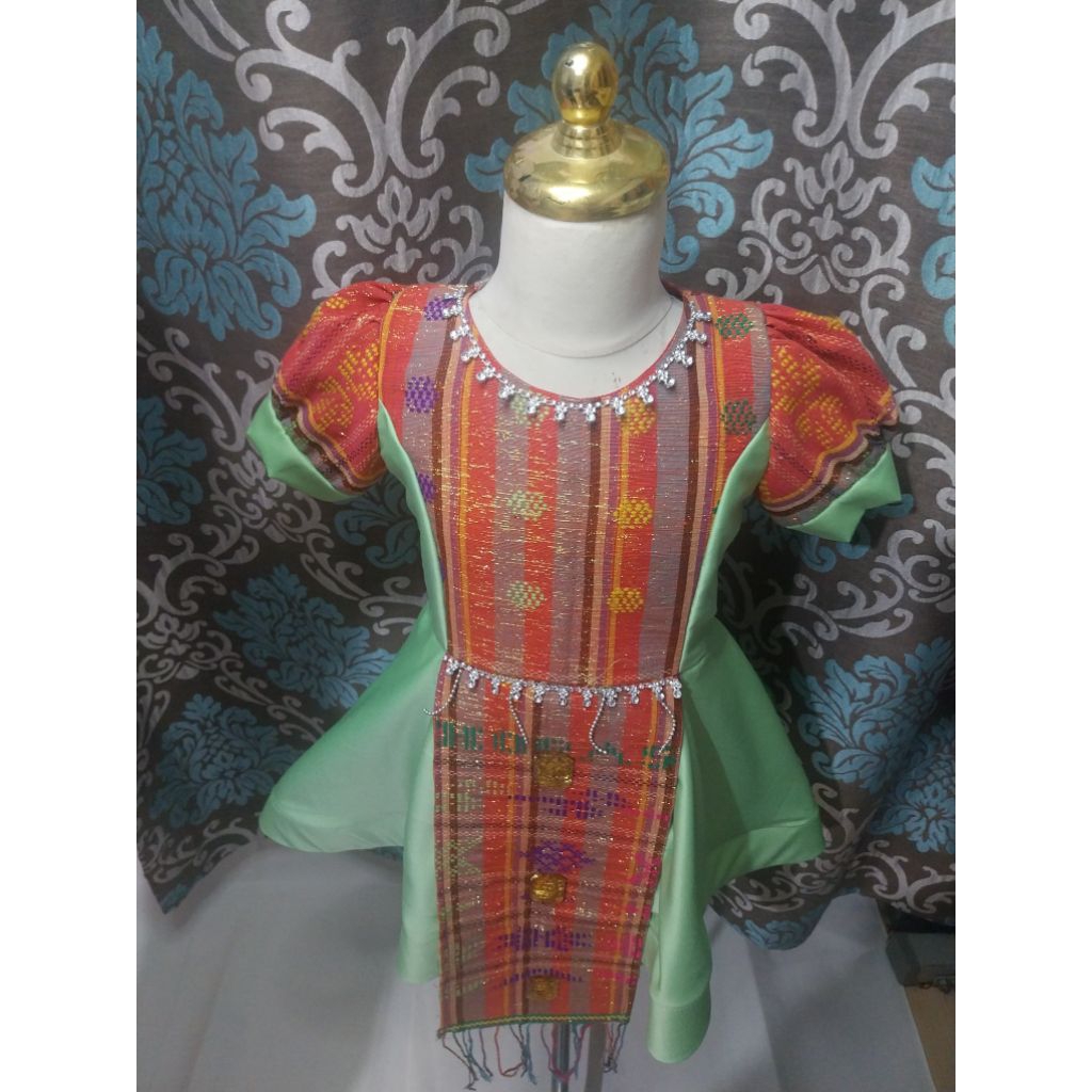 Dress anak ulos
