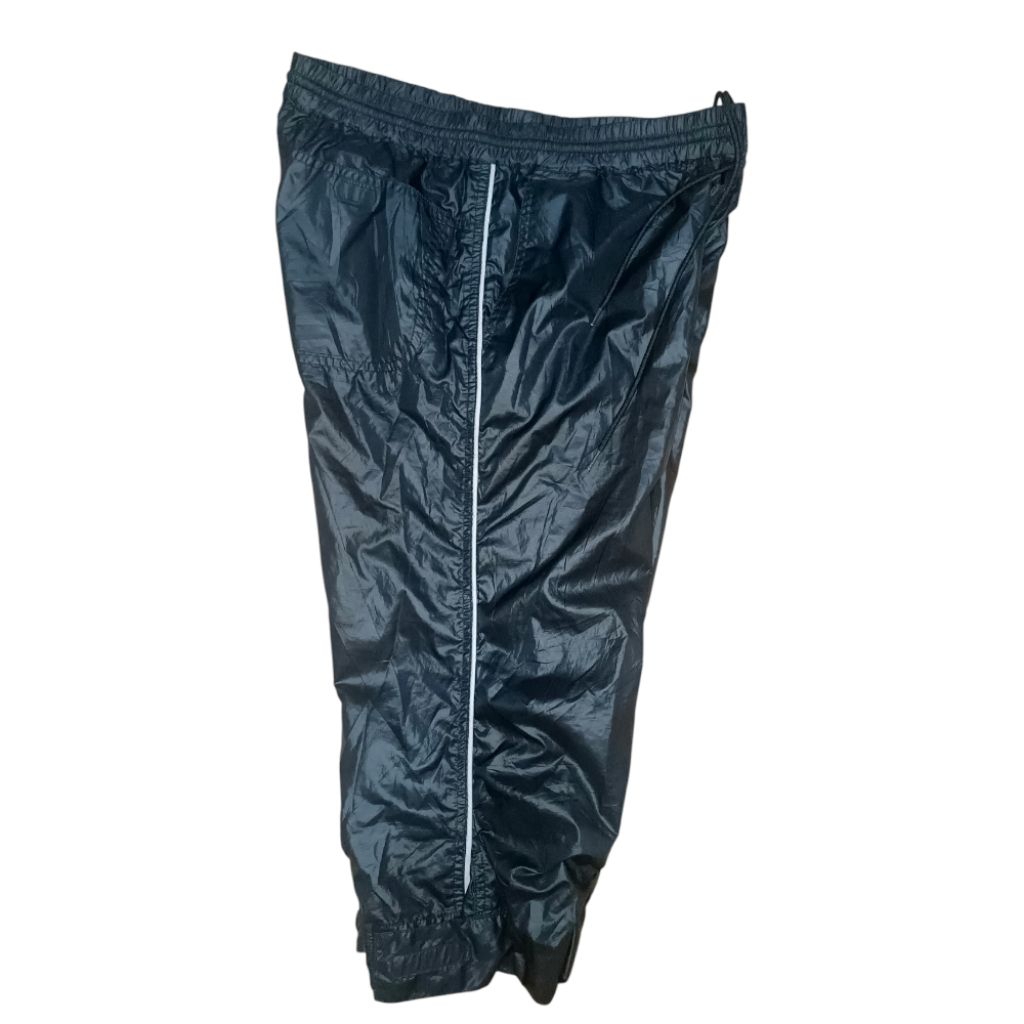 Celana Olahraga Uniqlo