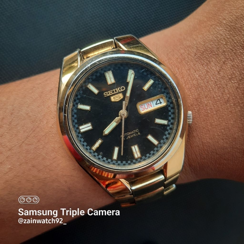 Jam Tangan Seiko 5 Automatic 7s26-02F0 Gold Black Dial Vintage Original