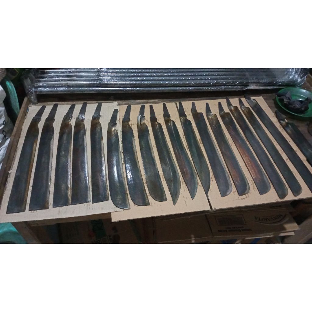 bilah pisau bambu dan kayu bahan panrol