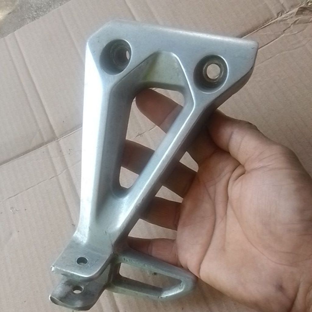 FOOSTSTEP POSTEP STEP BELAKANG SEBELAH KIRI REVO ABSOLUTE BLADE LAMA