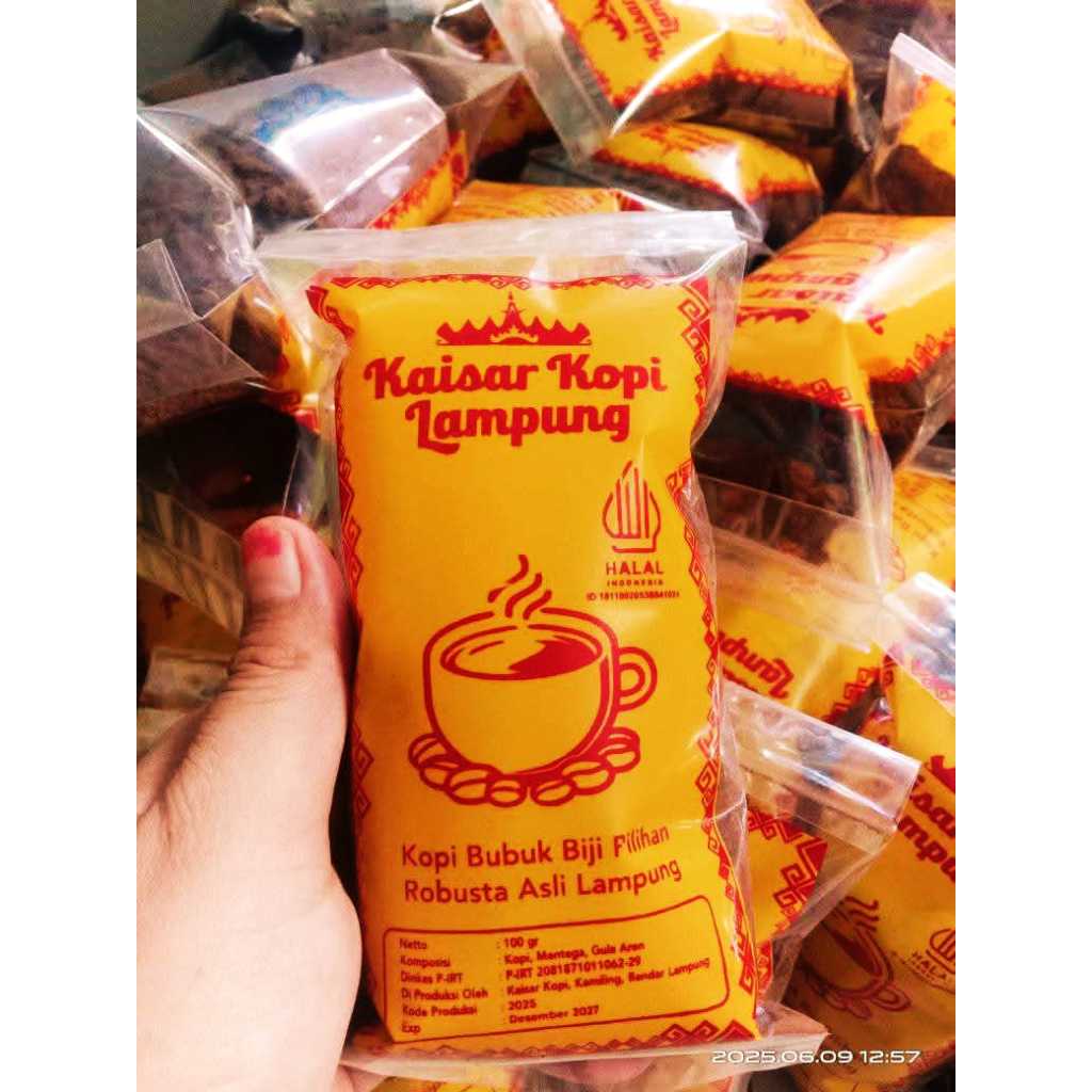 

Kopi Bubuk Kaisar Lampung Asli dari Biji Pilihan - Coffee, Robusta kemasan 200gram dan 500 gram