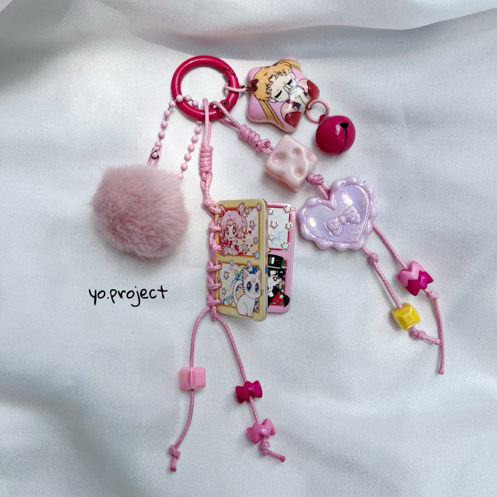 ganci Sailormoon Bagcharm gantungan tas akrilik Sailormoon buku keychain lucu