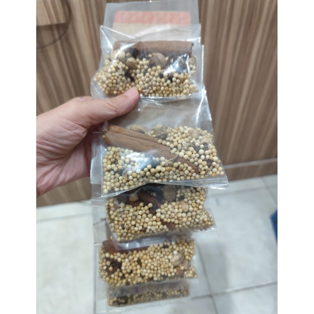 

Bumbu Rendang / Opor Bijian [Bumbu Bijian]