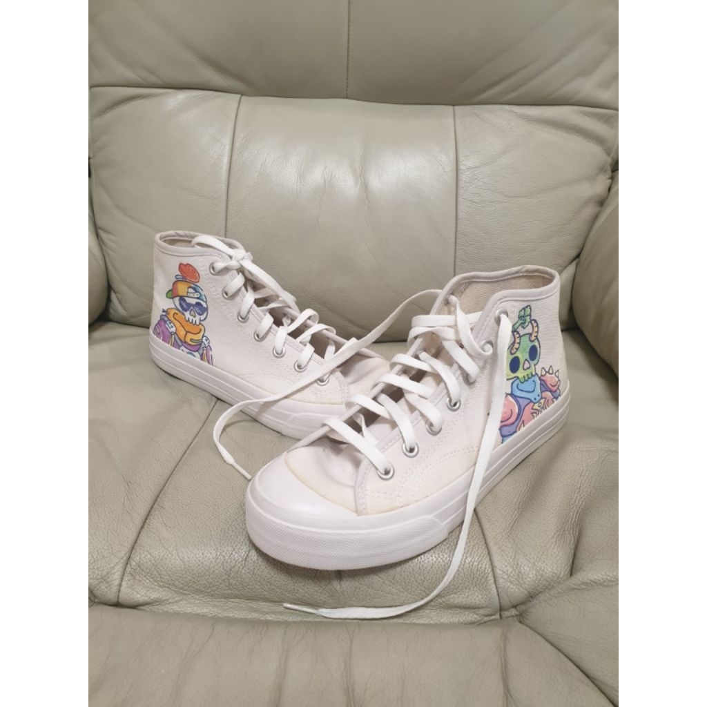 Sepatu Ventela Putih