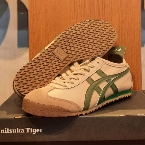 Sepatu Casual Pria, Flat Shoes Bahan Kulit, Ukuran 36-44