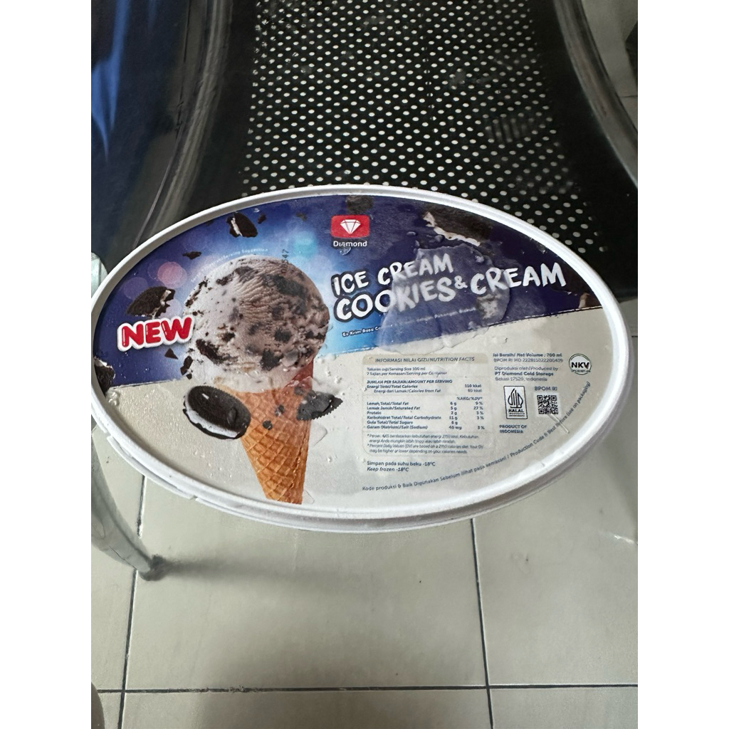 

Es Krim Diamond Cookies and Cream Oreo New Varian Ice Cream