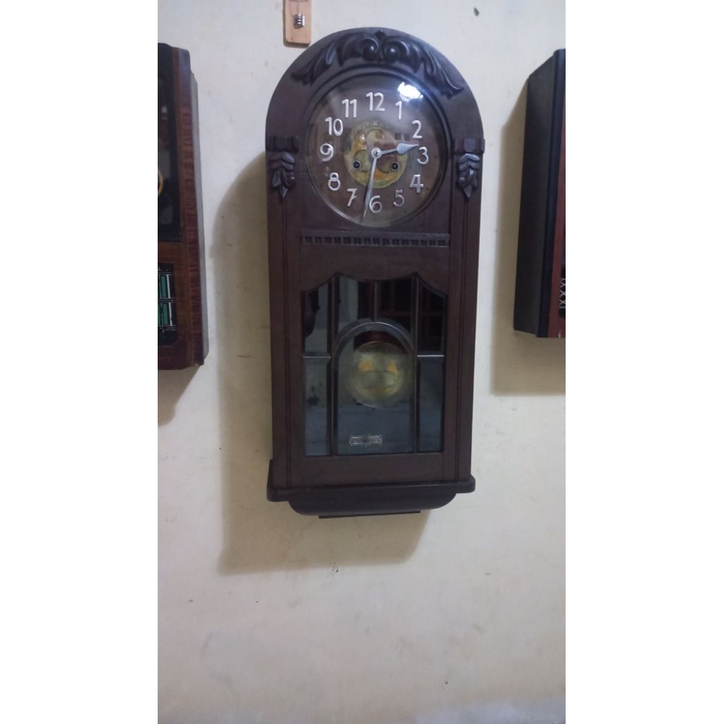 Jam kuno tengahan Mauthe ball 3 nitisem...